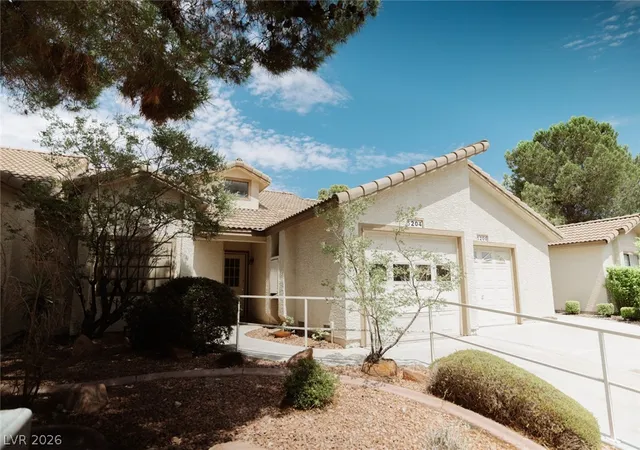 Photo 2 of Sale Pending at 5204 Las Cruces Dr, Las Vegas, NV 89130 | MLS# 2800359 | Listing updated on 2026-09-16