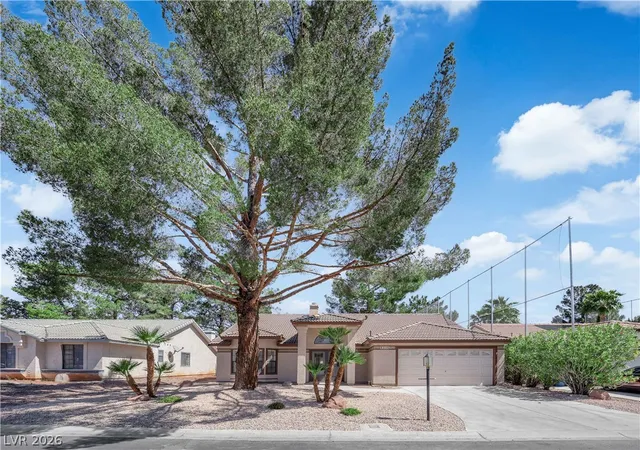 Photo 3 of Single family home for sale at 5336 Singing Hills Dr, Las Vegas, NV 89130 | MLS# 2799897 | Listing updated on 2026-09-10