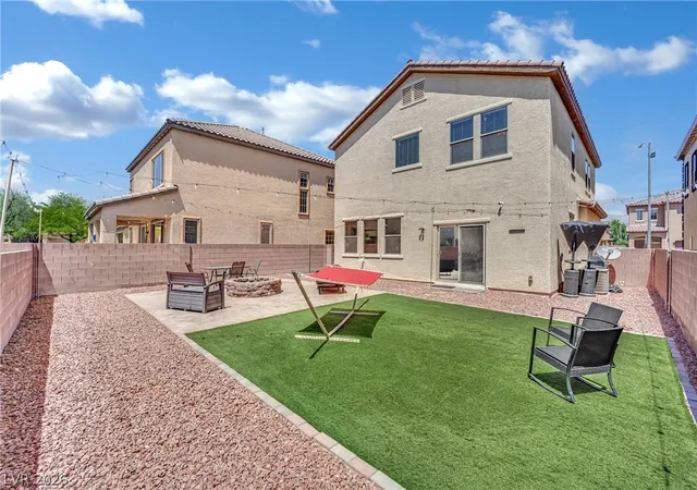 Photo 3 of Single family home for sale at 341 Morro Dunes, North Las Vegas, NV 89031 | MLS# 2800674 | Listing updated on 2026-08-30