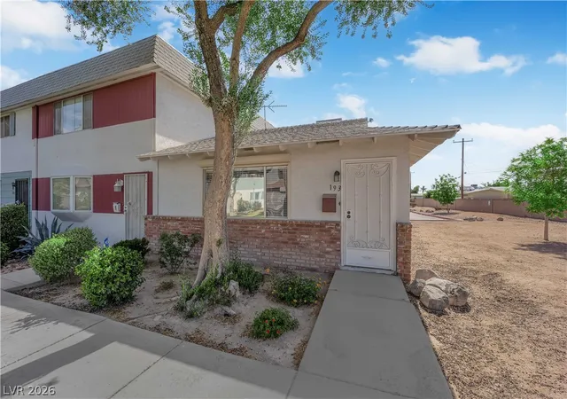 Photo 2 of Townhouse for sale at 193 Greenbriar Townhouse Way, Las Vegas, NV 89121 | MLS# 2800975 | Listing updated on 2026-09-17