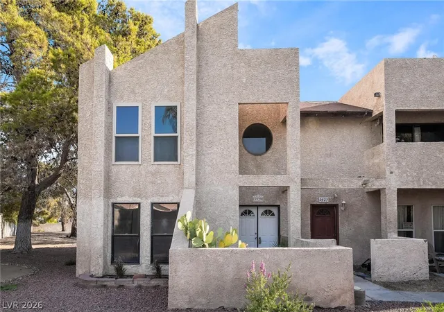 Photo 3 of Townhouse for sale at 3929 S Torrey Pines Dr, Las Vegas, NV 89103 | MLS# 2801111 | Listing updated on 2026-09-16