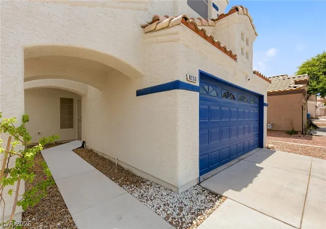 Photo 3 of Sale Pending at 8233 Hydra Ln, Las Vegas, NV 89128 | MLS# 2798796 | Listing updated on 2026-09-08
