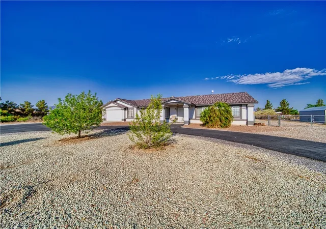 Photo 2 of Single family home for sale at 6580 S Paula Dr, Pahrump, NV 89048 | MLS# 2801236 | Listing updated on 2026-09-11