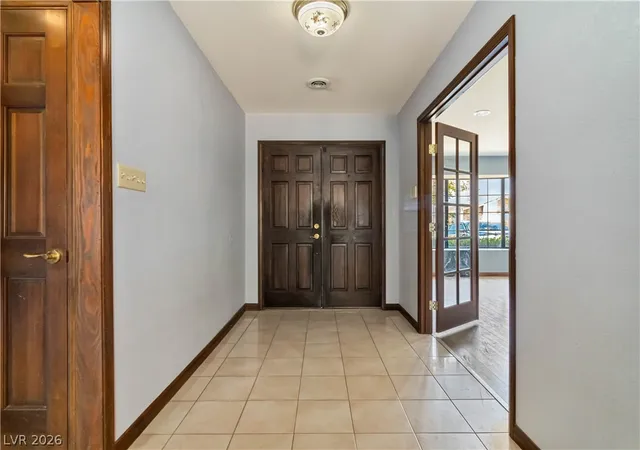 Photo 3 of Single family home for sale at 1727 Cherokee Ln, Las Vegas, NV 89169 | MLS# 2801330 | Listing updated on 2026-09-08