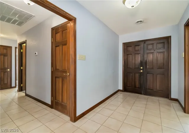 Photo 3 of Single family home for sale at 1727 Cherokee Ln, Las Vegas, NV 89169 | MLS# 2801330 | Listing updated on 2026-09-08
