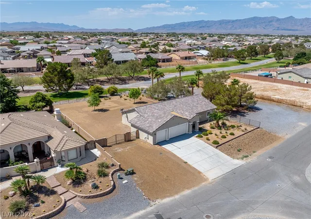 Photo 3 of Single family home for sale at 5231 Fieldstone Dr, Pahrump, NV 89061 | MLS# 2800738 | Listing updated on 2026-09-09