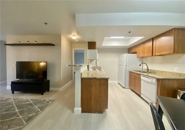 Photo 3 of Condo for sale at 4200 S Valley View Blvd #2100, Las Vegas, NV 89103 | MLS# 2801025 | Listing updated on 2026-09-29