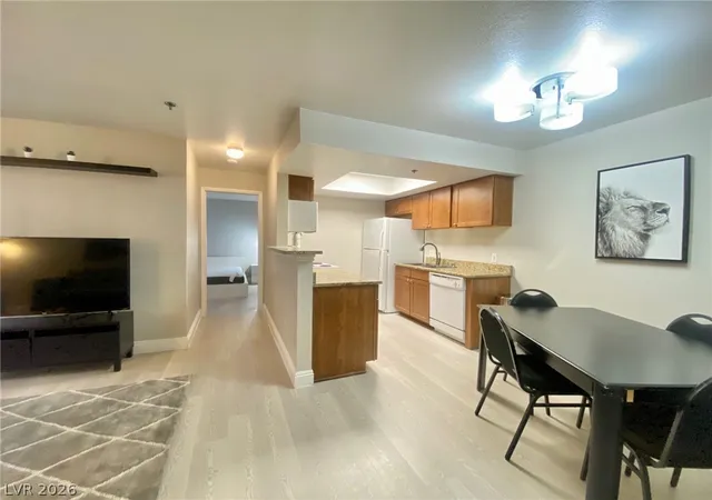 Photo 4 of Condo for sale at 4200 S Valley View Blvd #2100, Las Vegas, NV 89103 | MLS# 2801025 | Listing updated on 2026-09-29