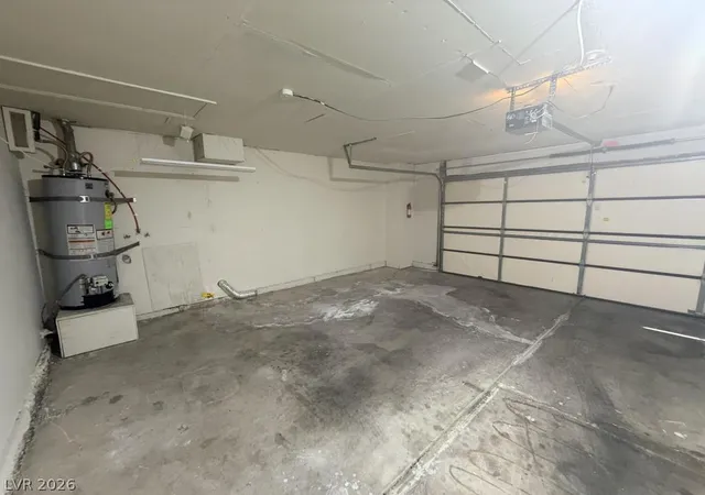 Photo 3 of Townhouse for sale at 3940 Edgemoor Way, Las Vegas, NV 89121 | MLS# 2800356 | Listing updated on 2026-09-02