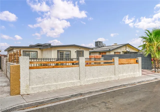 Photo 2 of Single family home for sale at 2412 Statz St, North Las Vegas, NV 89030 | MLS# 2801588 | Listing updated on 2026-09-10