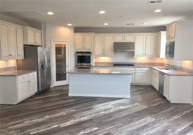 Photo 3 of Single family home for sale at 8109 Muir Brk Ave, Las Vegas, NV 89113 | MLS# 2801683 | Listing updated on 2026-09-17