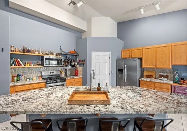 Photo 3 of Townhouse for sale at 6163 Bayard St, Las Vegas, NV 89148 | MLS# 2801762 | Listing updated on 2026-09-07