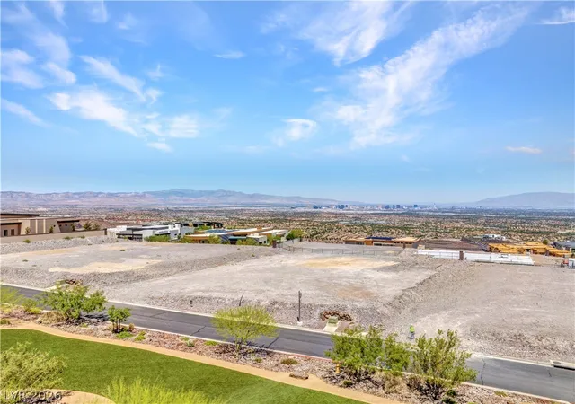 Photo 1 of Land for sale at 5 Stonecutter Ct, Henderson, NV 89012 | MLS# 2801900 | Listing updated on 2026-09-09
