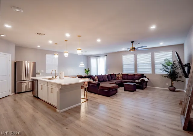 Photo 4 of Sale Pending at 7746 Alder Landing St, Las Vegas, NV 89113 | MLS# 2801730 | Listing updated on 2026-10-05