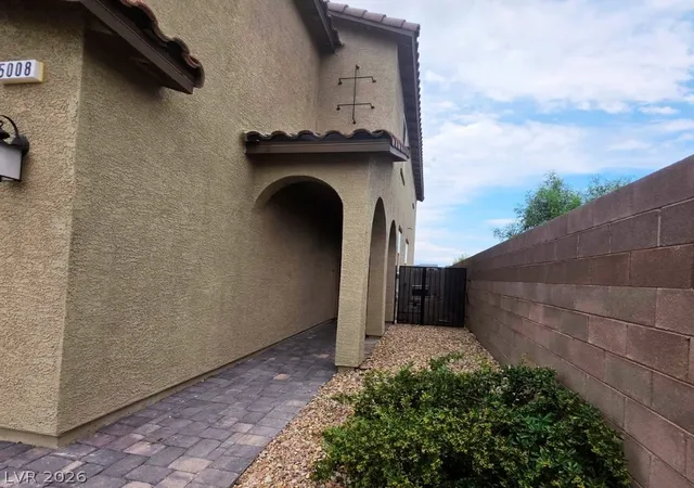 Photo 3 of Single family home for sale at 5008 Kaslo Ave, Las Vegas, NV 89139 | MLS# 2801937 | Listing updated on 2026-09-07