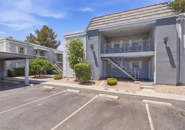 Photo 3 of Sale Pending at 3823 S Maryland Pkwy #H1, Las Vegas, NV 89119 | MLS# 2801811 | Listing updated on 2026-09-09