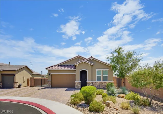 Photo 3 of Single family home for sale at 4831 Shady Chestnut Ct, Las Vegas, NV 89131 | MLS# 2801606 | Listing updated on 2026-09-23