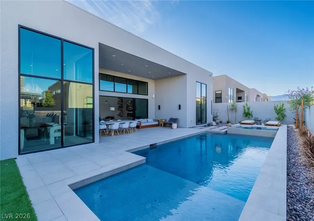 Photo 4 of Single family home for sale at 10824 Agate Cliffs Ave, Las Vegas, NV 89135 | MLS# 2802310 | Listing updated on 2026-09-28
