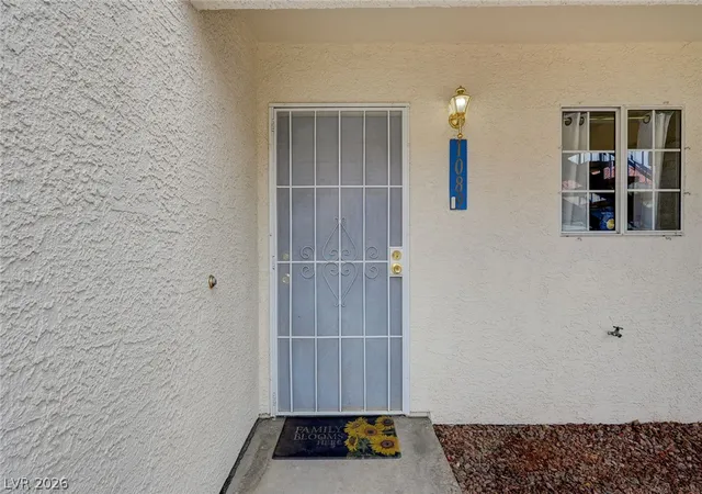 Photo 3 of Condo for sale at 2725 S Nellis Blvd #1089, Las Vegas, NV 89121 | MLS# 2801983 | Listing updated on 2026-09-11