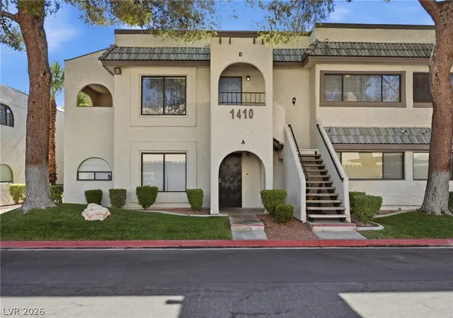 Photo 1 of Sale Pending at 1410 Santa Margarita St #E, Las Vegas, NV 89146 | MLS# 2800157 | Listing updated on 2026-09-09