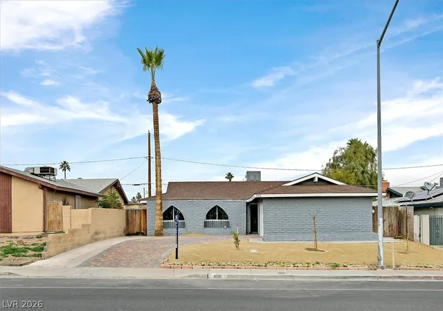 Photo 3 of Single family home for sale at 4516 E Flamingo Rd, Las Vegas, NV 89121 | MLS# 2802767 | Listing updated on 2026-09-03