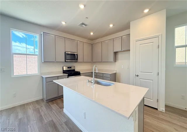 Photo 3 of Single family home for sale at 3441 Oristano Ln, Henderson, NV 89044 | MLS# 2802955 | Listing updated on 2026-09-22