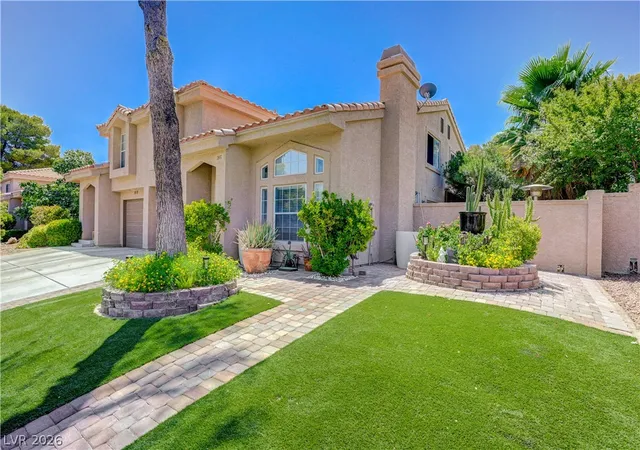 Photo 3 of Sale Pending at 2837 Shannon Cvs Dr, Henderson, NV 89074 | MLS# 2802436 | Listing updated on 2026-09-02