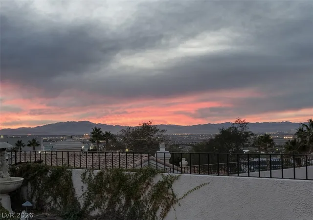 Photo 4 of Single family home for sale at 1020 Geranium Dr, Henderson, NV 89011 | MLS# 2803162 | Listing updated on 2026-08-31