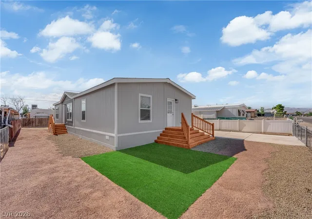 Manufactured home for sale at 2253 Clinton Ln, Las Vegas, NV 89156 | MLS# 2803125
