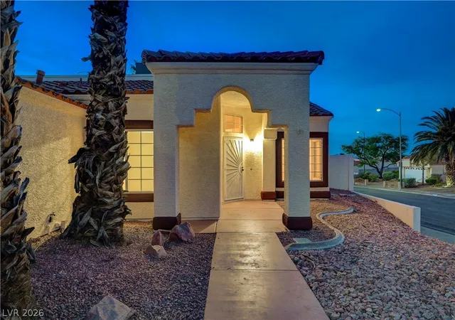 Photo 3 of Single family home for sale at 400 Breeze Way, Henderson, NV 89015 | MLS# 2802700 | Listing updated on 2026-09-10