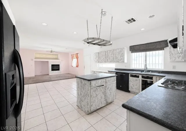 Photo 3 of Single family home for sale at 268 Daisy Gold Ct, Henderson, NV 89074 | MLS# 2802911 | Listing updated on 2026-09-17