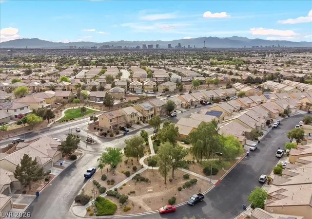 Photo 3 of Sale Pending at 3332 Sheep Cyn St, Las Vegas, NV 89122 | MLS# 2803232 | Listing updated on 2026-09-16