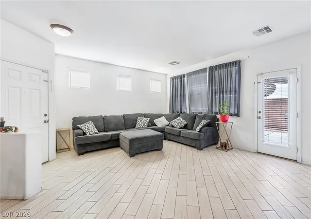 Photo 3 of Single family home for sale at 320 Fox Blitz Ave, North Las Vegas, NV 89031 | MLS# 2803410 | Listing updated on 2026-09-09