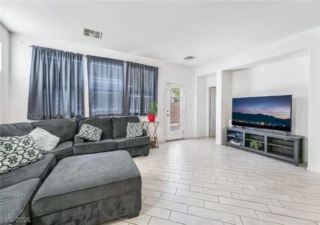 Photo 4 of Single family home for sale at 320 Fox Blitz Ave, North Las Vegas, NV 89031 | MLS# 2803410 | Listing updated on 2026-09-09