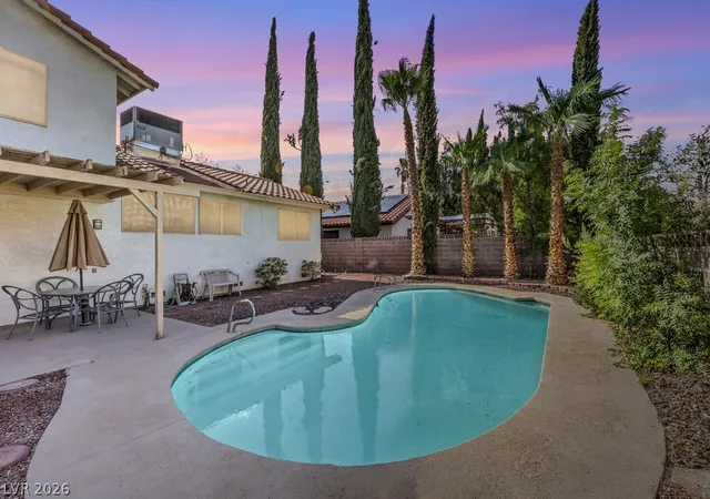 Photo 3 of Single family home for sale at 1529 Padova Dr, Las Vegas, NV 89117 | MLS# 2802566 | Listing updated on 2026-09-11