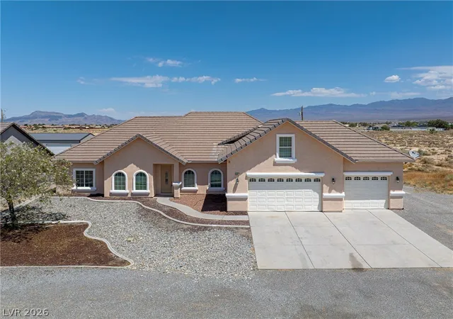 Photo 1 of Single family home for sale at 580 E Hickory St, Pahrump, NV 89048 | MLS# 2803443 | Listing updated on 2026-09-10