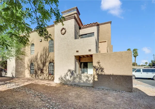 Listing Photo 4 - Condo for sale in building located at 2985 Juniper Hls Blvd, Las Vegas, NV 89142 - Unit #202
