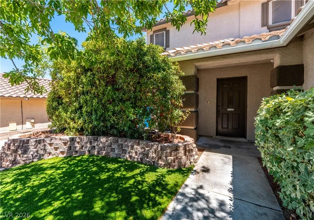 Photo 3 of Single family home for sale at 1010 Snow Bunting Ct, Henderson, NV 89002 | MLS# 2803912 | Listing updated on 2026-09-09