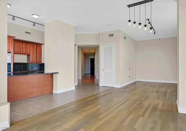 Photo 4 of Condo for sale at 360 E Desert Inn Rd #1501, Las Vegas, NV 89109 | MLS# 2801507 | Listing updated on 2026-09-03