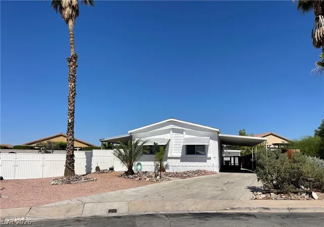 Photo 3 of Manufactured home for sale at 1010 La Mesa Way, Boulder City, NV 89005 | MLS# 2802814 | Listing updated on 2026-09-24