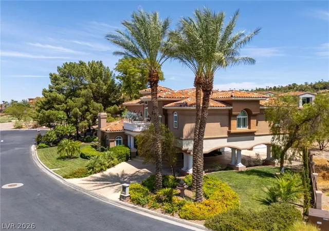 Photo 4 of Single family home for sale at 7 Rue Promenade Way, Henderson, NV 89011 | MLS# 2797929 | Listing updated on 2026-09-27