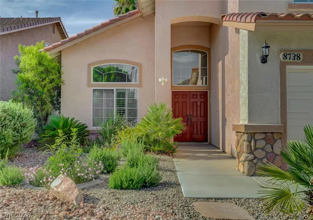 Photo 3 of Single family home for sale at 8738 Vista Cantera Ct, Las Vegas, NV 89147 | MLS# 2804128 | Listing updated on 2026-09-06