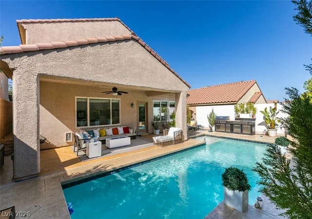 Photo 2 of Sale Pending at 2686 Bothwell Pl, Henderson, NV 89044 | MLS# 2804186 | Listing updated on 2026-09-04