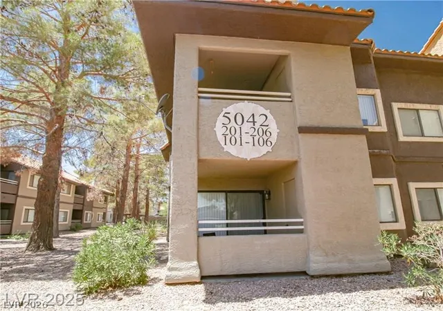 Photo 2 of Sale Pending at 5042 S Rainbow Blvd #103, Las Vegas, NV 89118 | MLS# 2804210 | Listing updated on 2026-09-10