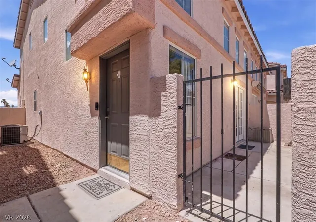 Photo 3 of Townhouse for sale at 9576 Belle Rich St, Las Vegas, NV 89123 | MLS# 2804232 | Listing updated on 2026-09-23