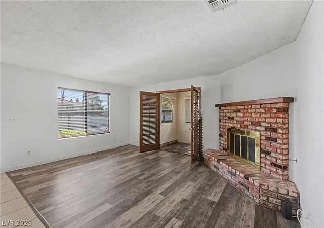 Photo 4 of Condo for sale at 1412 Santa Margarita St #A, Las Vegas, NV 89146 | MLS# 2803998 | Listing updated on 2026-09-10