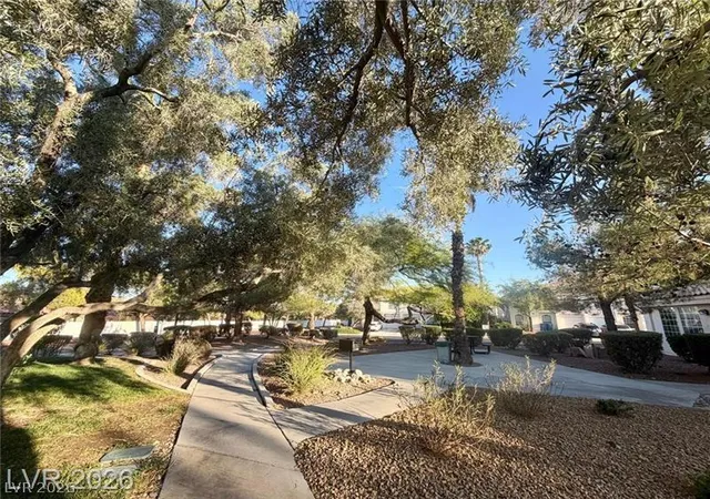 Photo 3 of Sale Pending at 7978 W Nevso Dr, Las Vegas, NV 89147 | MLS# 2804192 | Listing updated on 2026-09-03