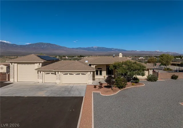 Photo 3 of Single family home for sale at 4061 N Equus Ct, Pahrump, NV 89060 | MLS# 2804079 | Listing updated on 2026-09-11