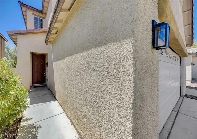 Photo 3 of Single family home for sale at 6105 Glenborough St, Las Vegas, NV 89115 | MLS# 2804529 | Listing updated on 2026-09-25