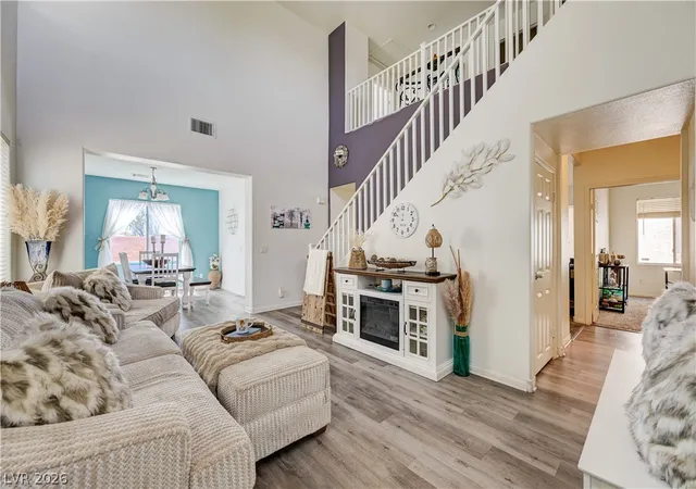 Photo 4 of Single family home for sale at 6105 Glenborough St, Las Vegas, NV 89115 | MLS# 2804529 | Listing updated on 2026-09-25